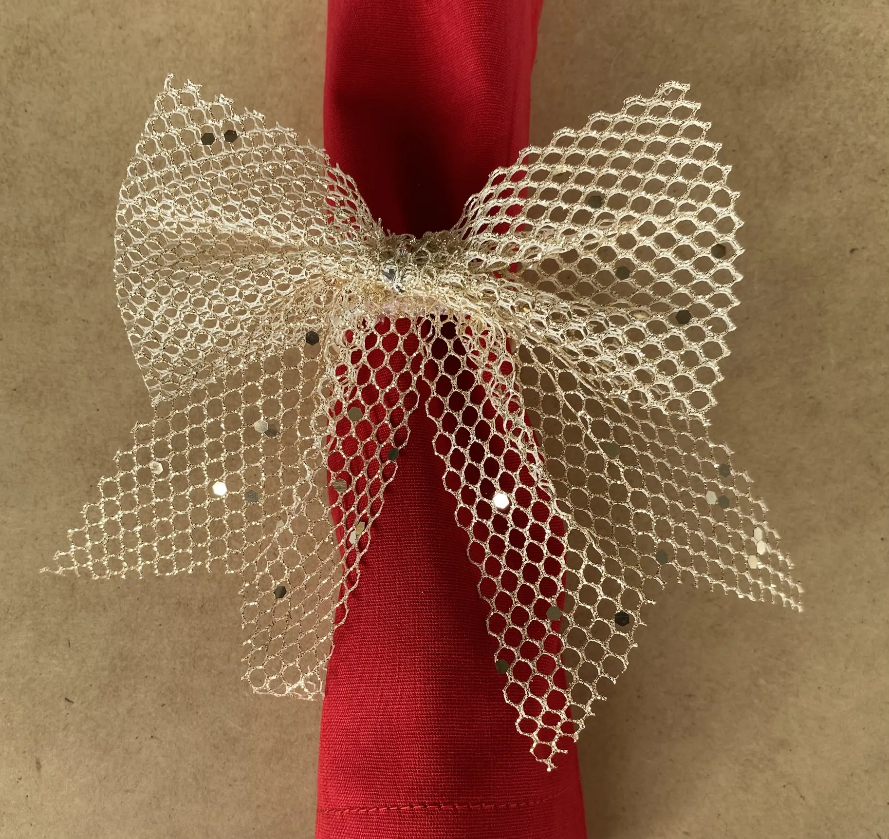 Porta-guardanapo Laço Dourado