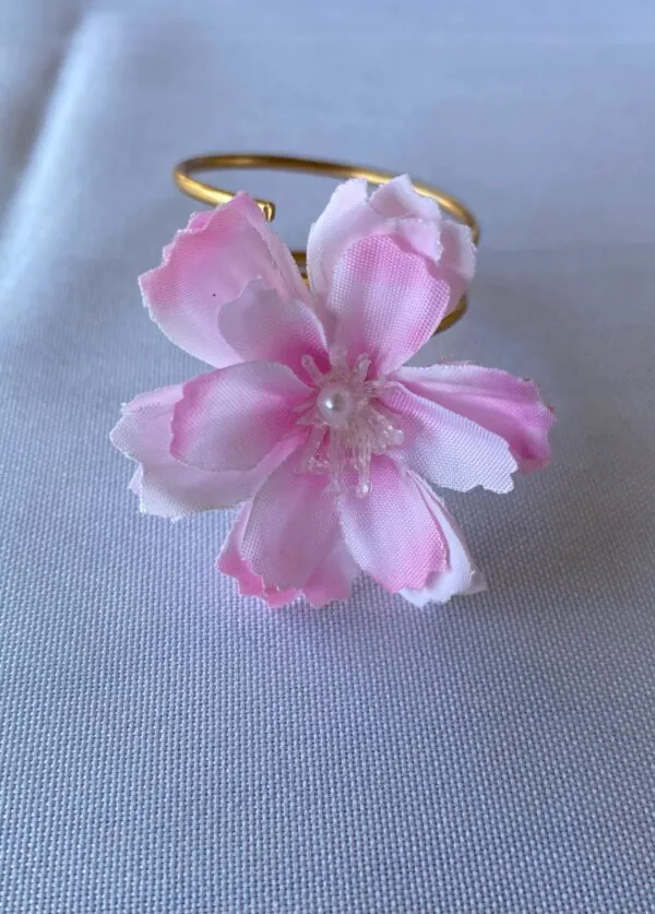 Porta-Guardanapo Flor rosa com argola dourada